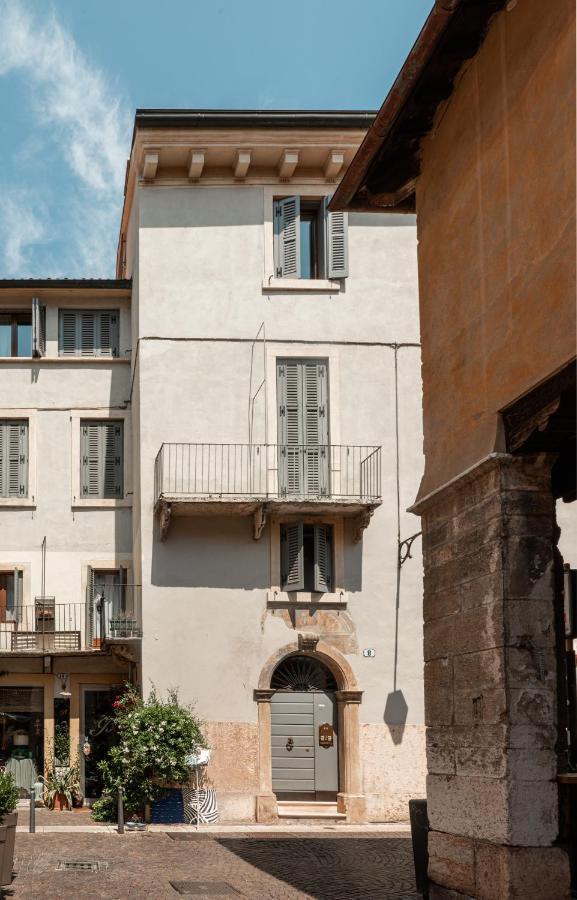 Cozy 2 Bedroom In The Heart Of ヴェローナ エクステリア 写真
